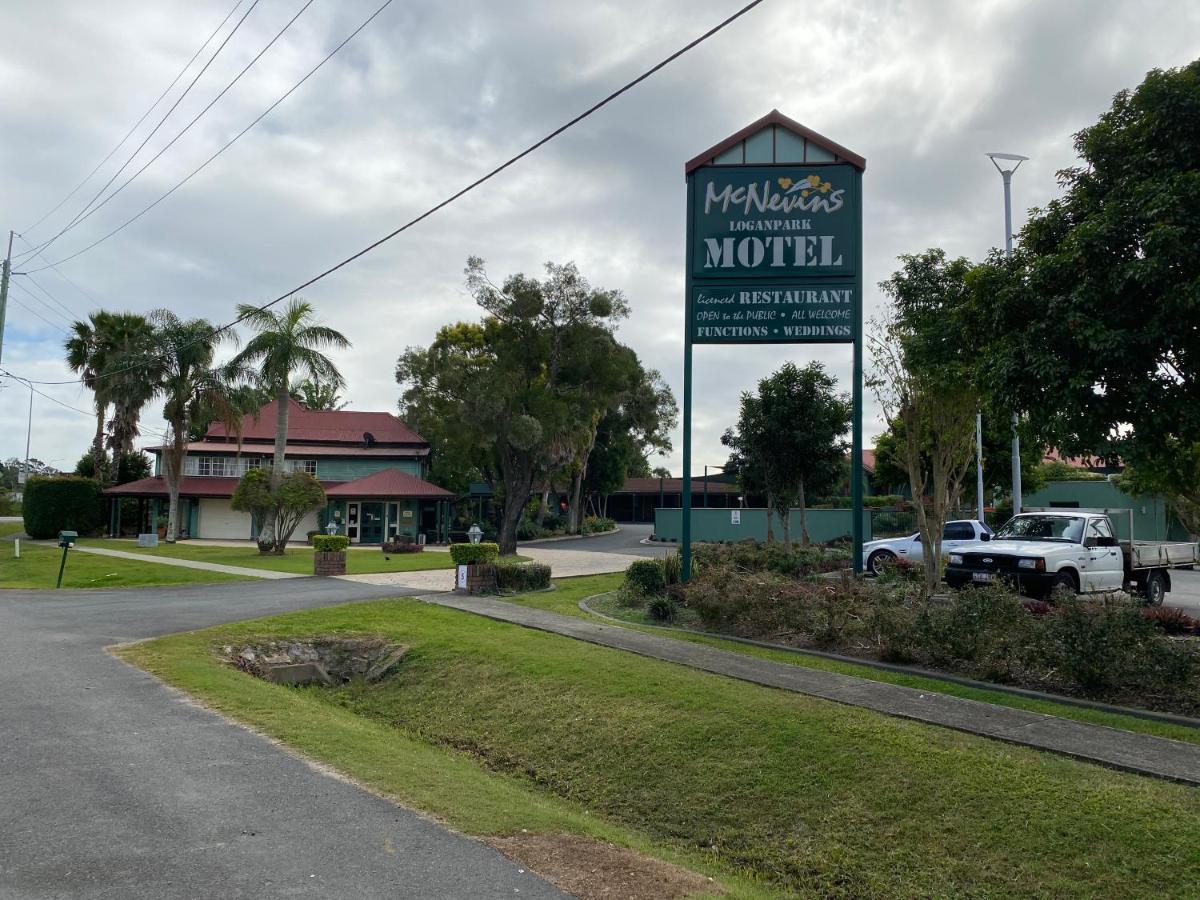 McNevins Logan Park Motel Loganholme Bagian luar foto