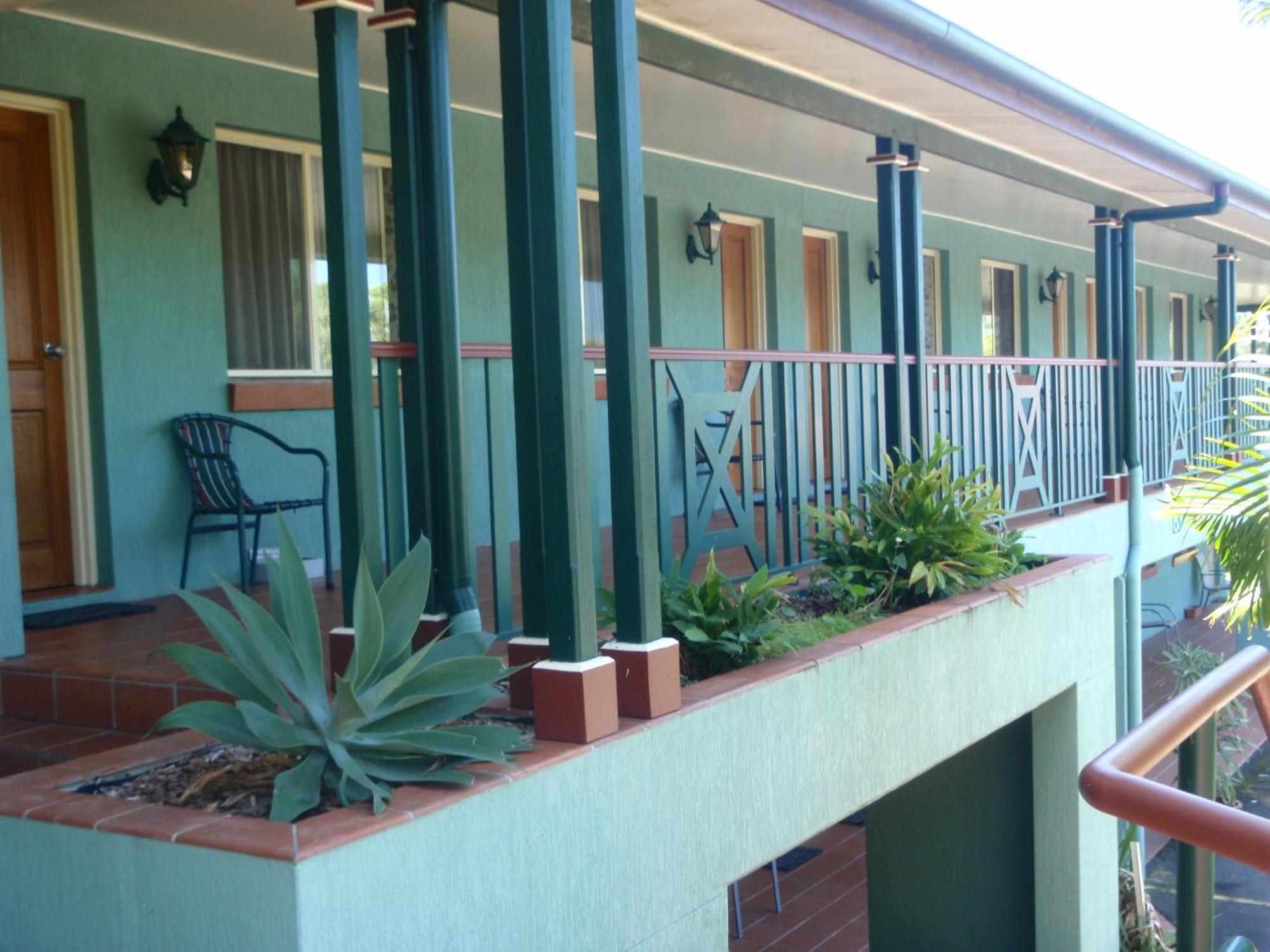 McNevins Logan Park Motel Loganholme Bagian luar foto